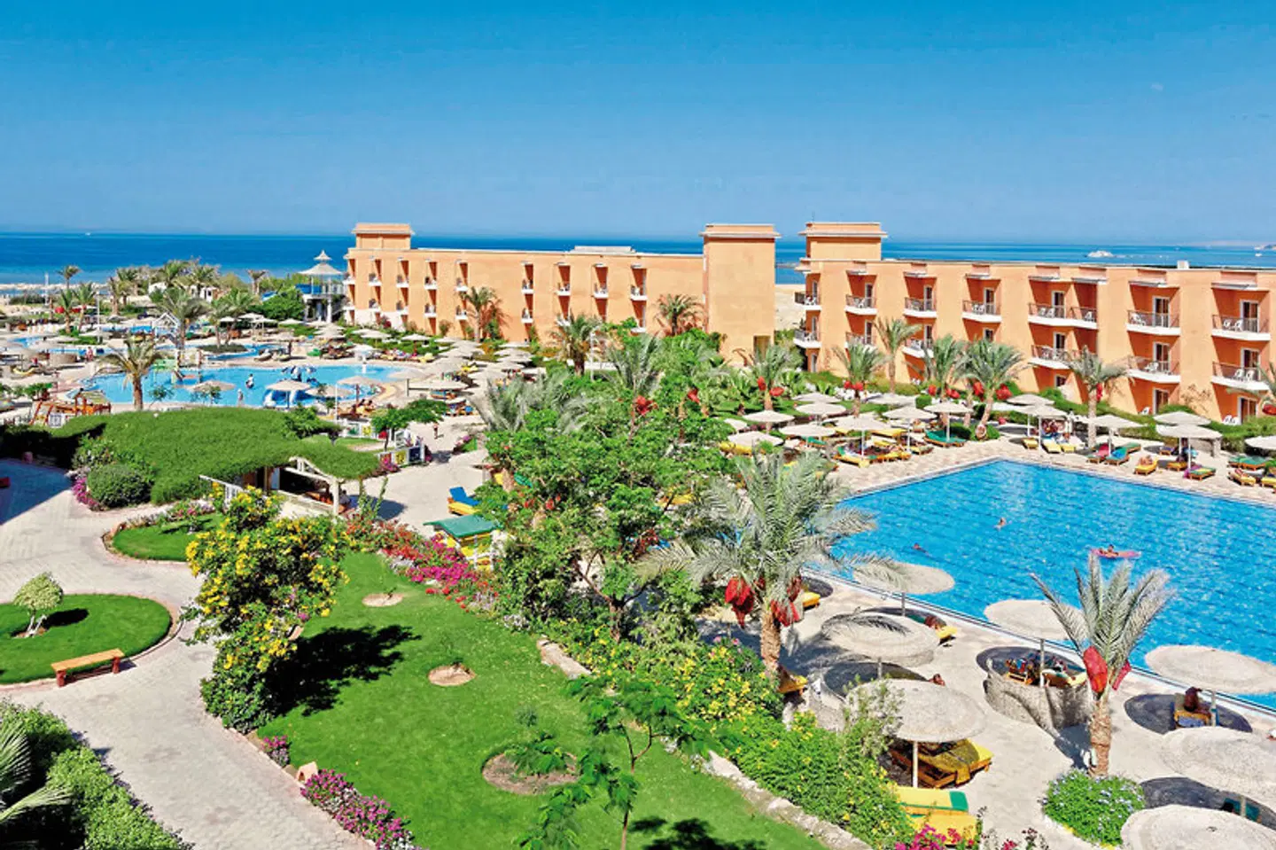 Three Corners Sunny Beach Resort EXTERIOR