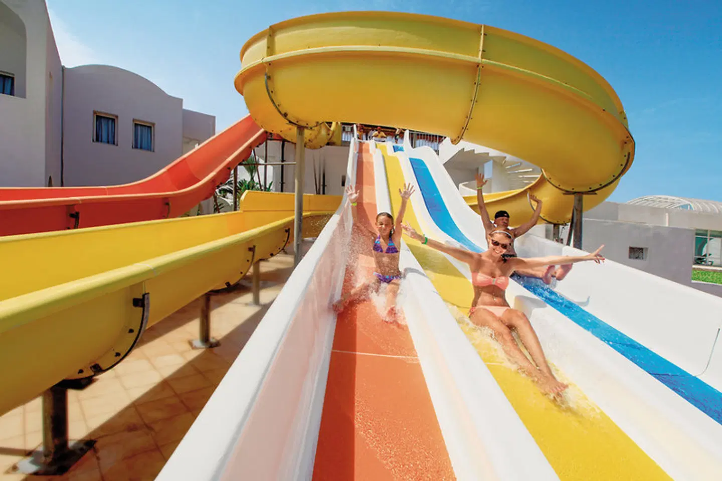 Meninx Resort & Spa PEOPLE