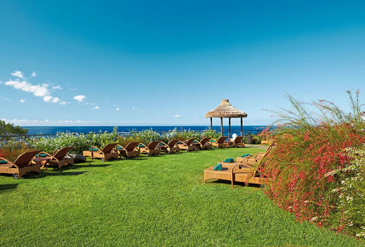 Suite Hotel Eden Mar Garten