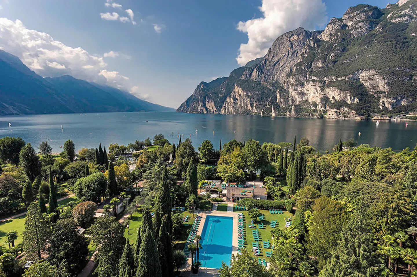 Du Lac et Du Parc Grand Resort LANDSCAPE