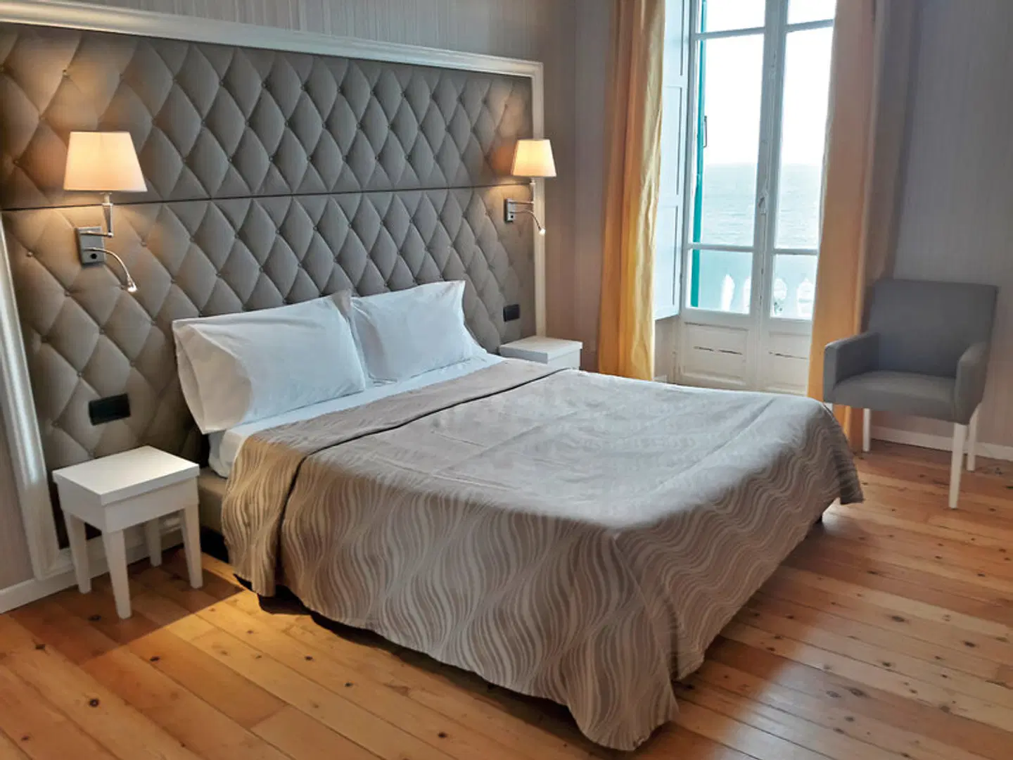 Grand Hotel & Des Anglais ROOM_EXAMPLE