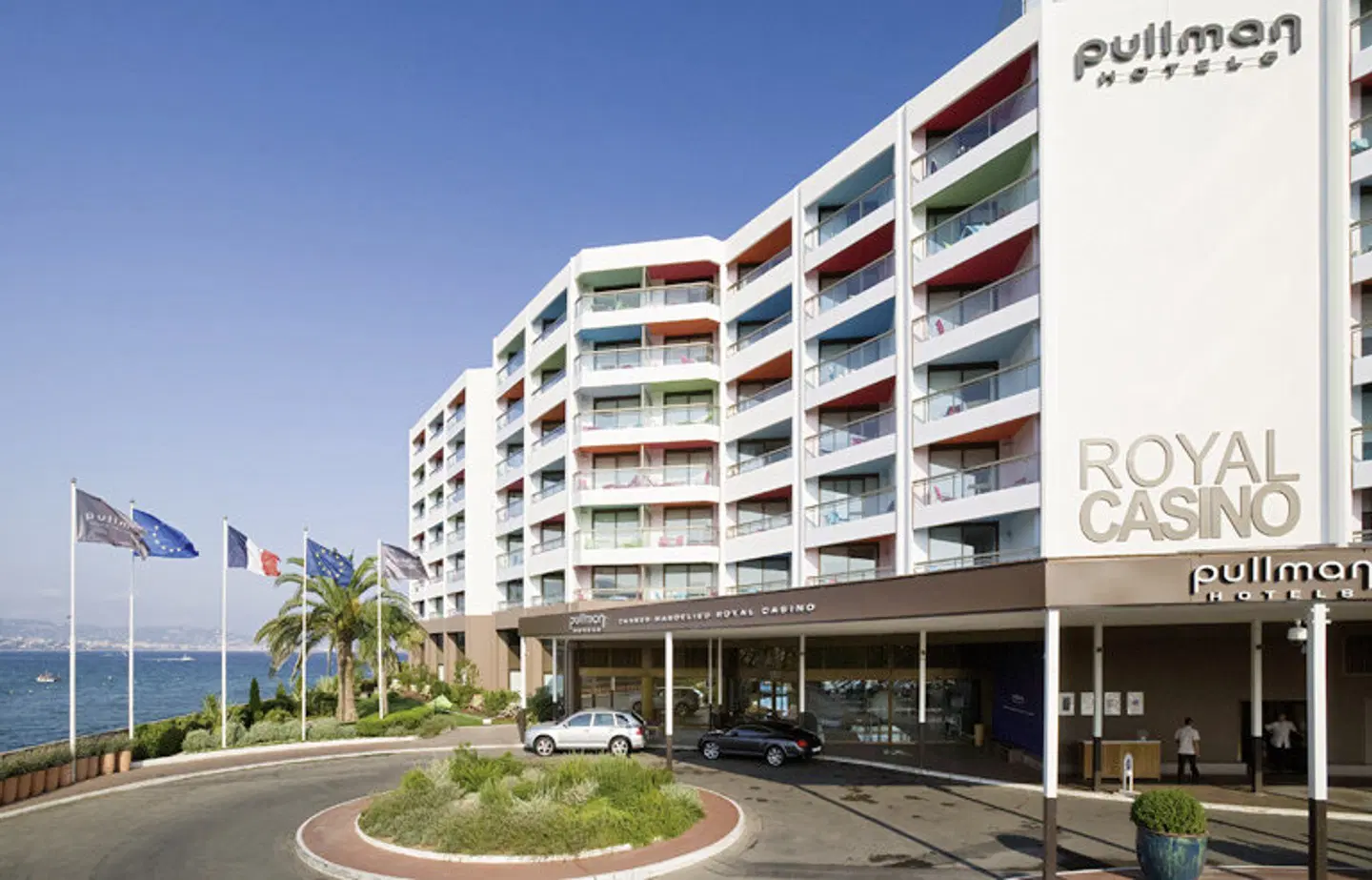 Pullman Royal Casino EXTERIOR