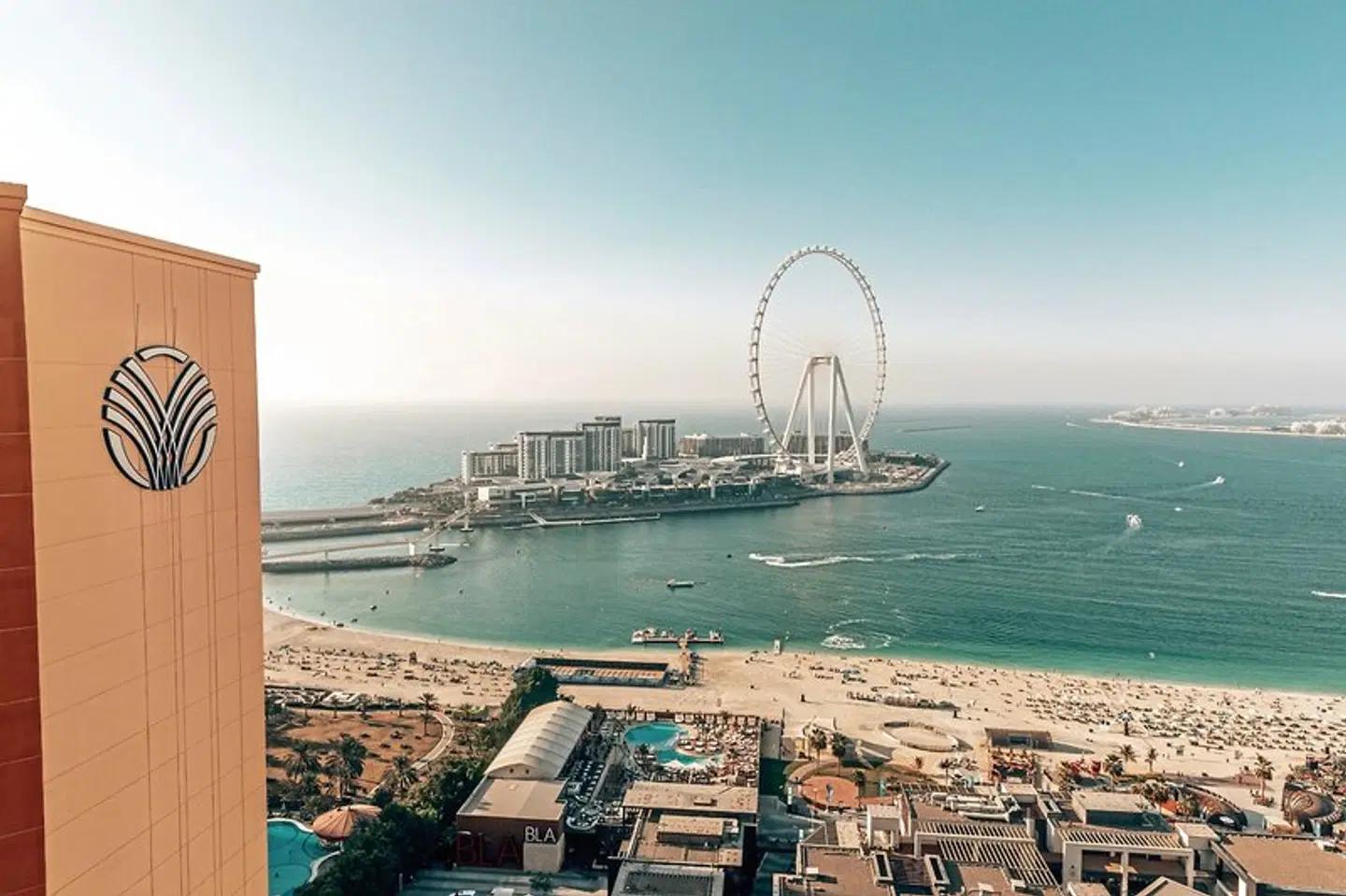 Amwaj Rotana Jumeirah Beach Strand