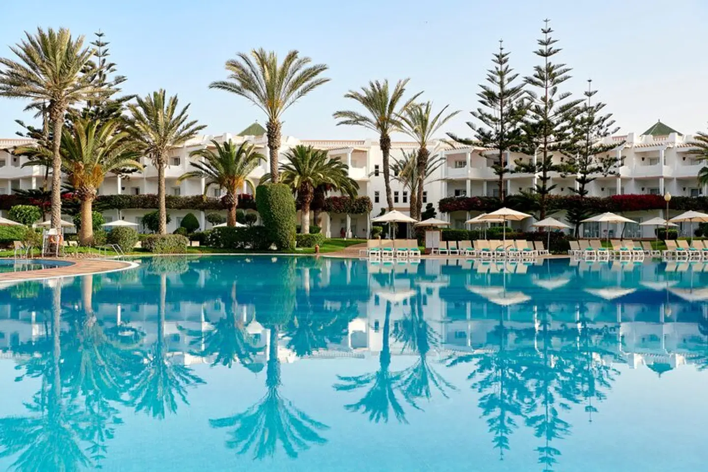 Iberostar Waves Founty Beach OUTDOOR_POOL