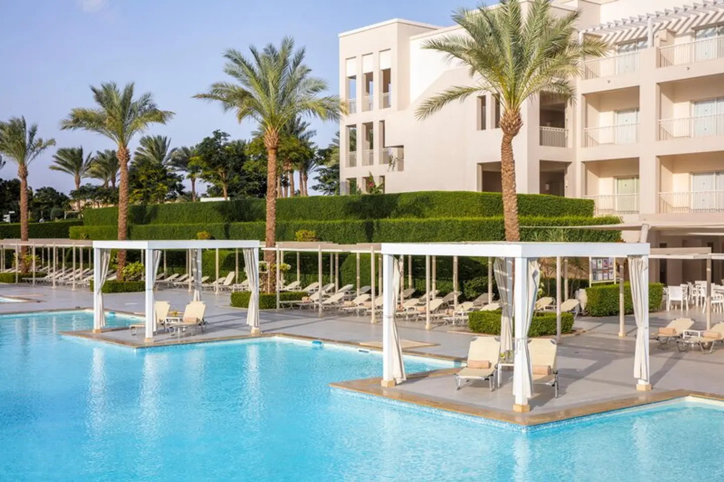 JAZ Aquaviva OUTDOOR_POOL