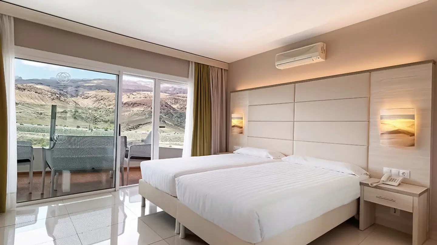 Bull Escorial & Spa ROOM_EXAMPLE