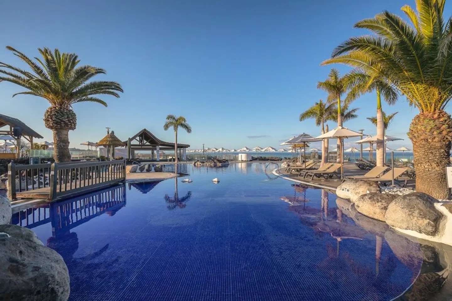 Barceló Santiago OUTDOOR_POOL