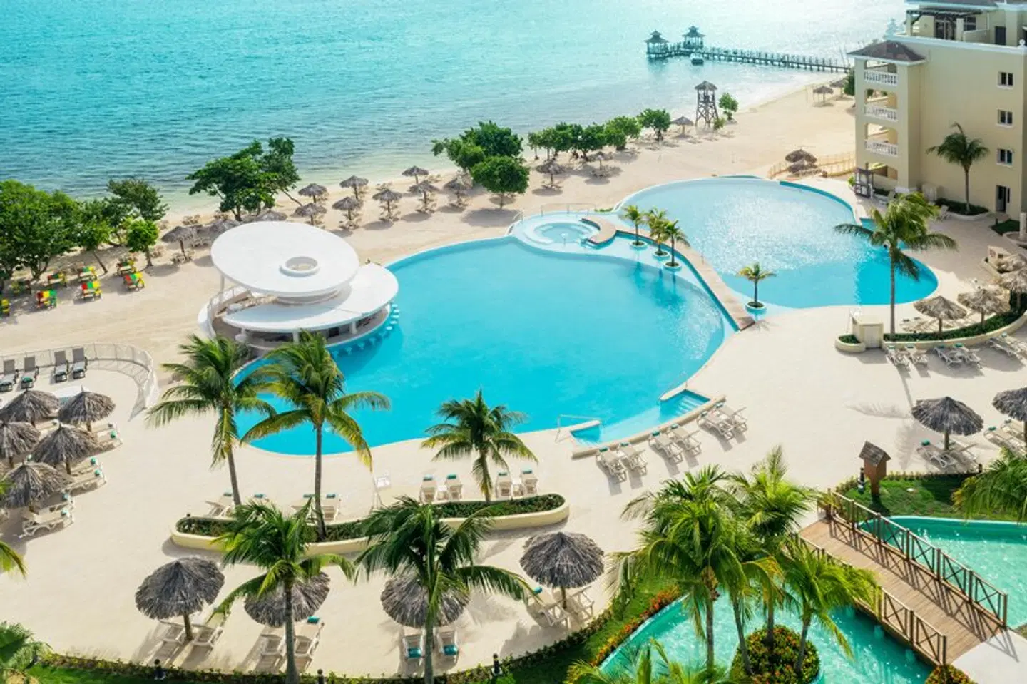 Iberostar Waves Rose Hall Beach OUTDOOR_POOL