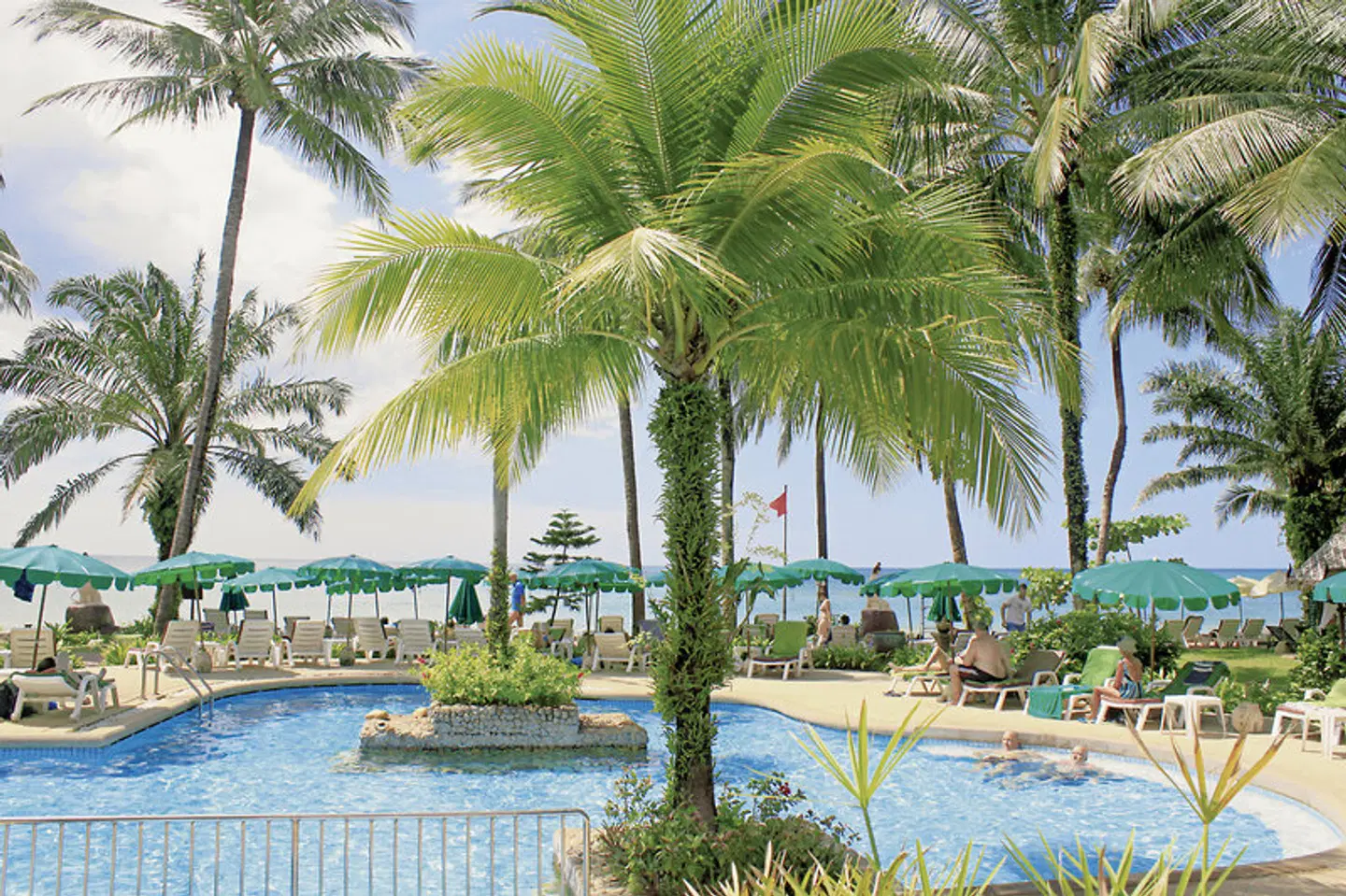 Khao Lak Palm Beach Resort OUTDOOR_POOL