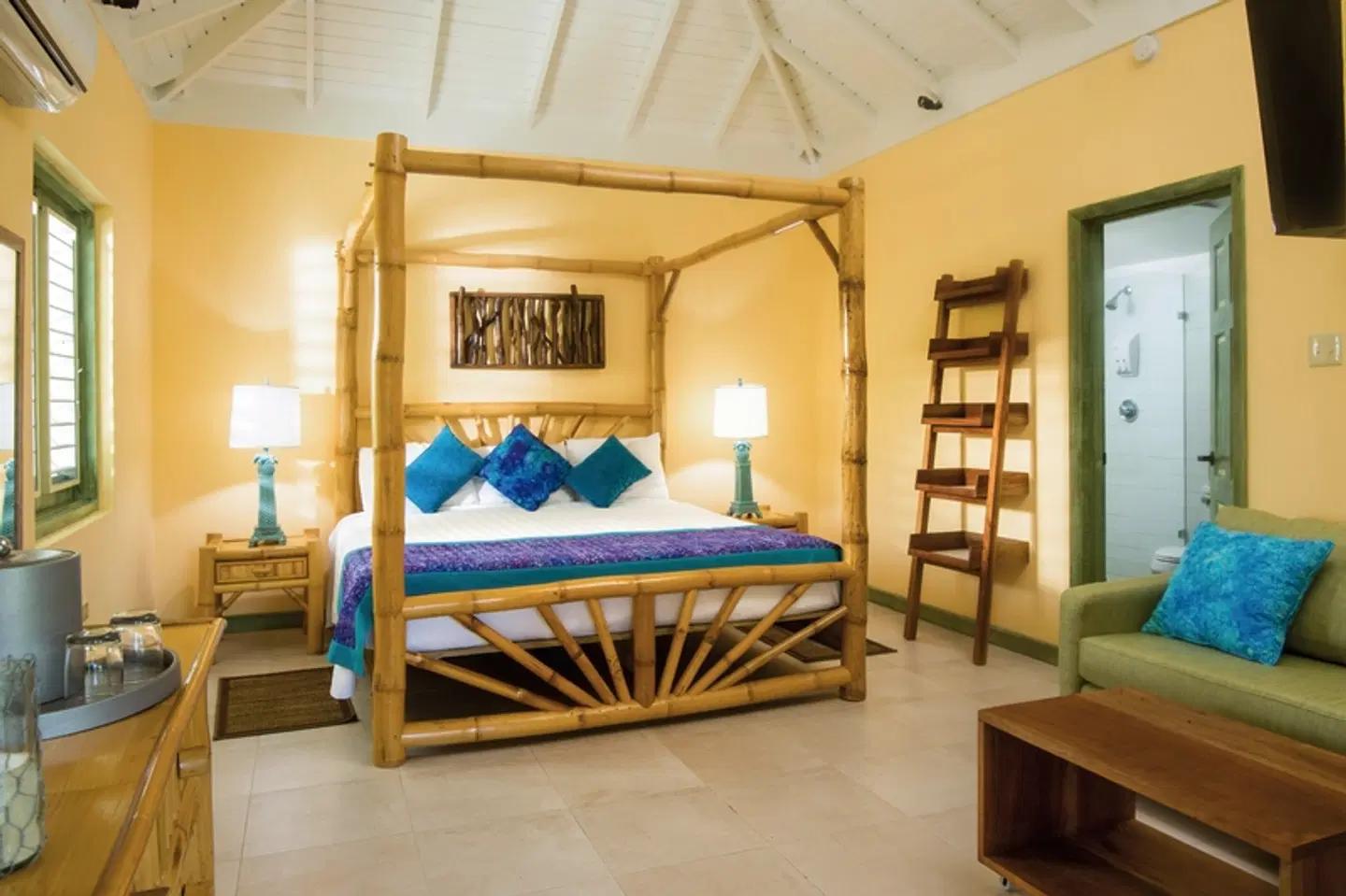 Country Country ROOM_EXAMPLE