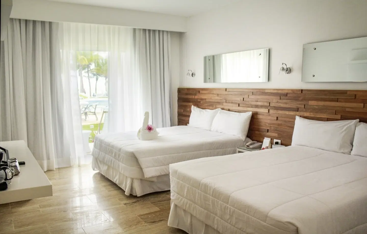 Viva Tangerine by Wyndham ROOM_EXAMPLE