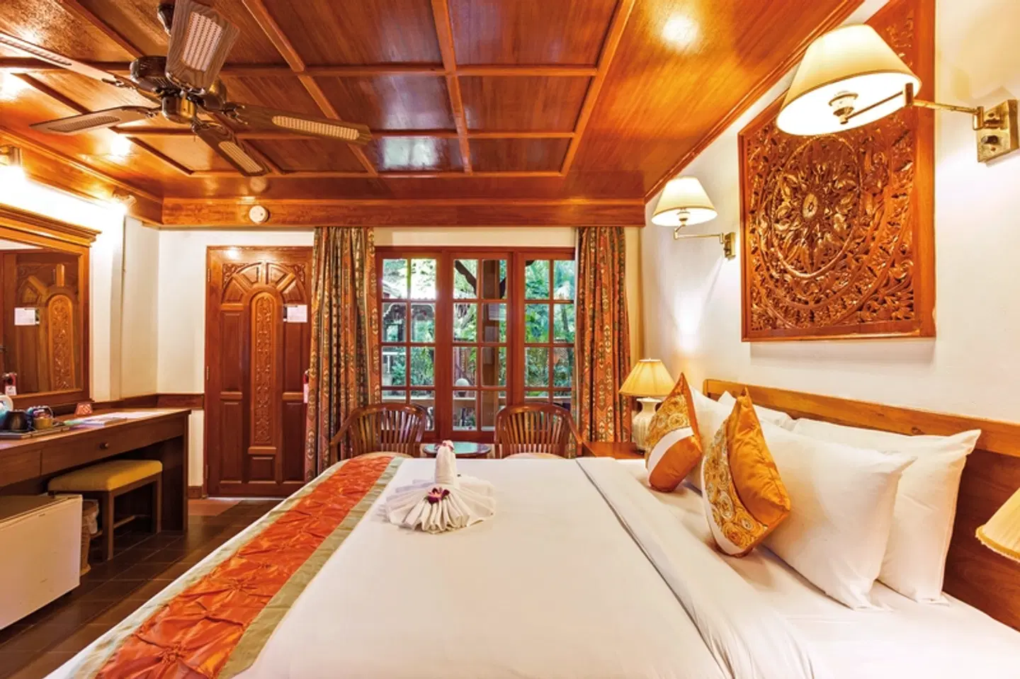 Tropica Bungalows HEALTH_BEAUTY