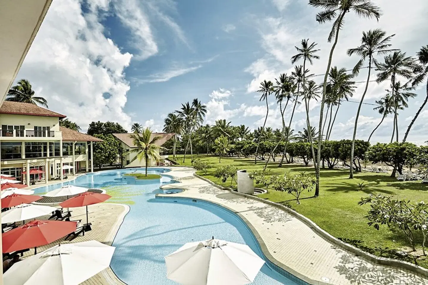 Turyaa Kalutara OUTDOOR_POOL