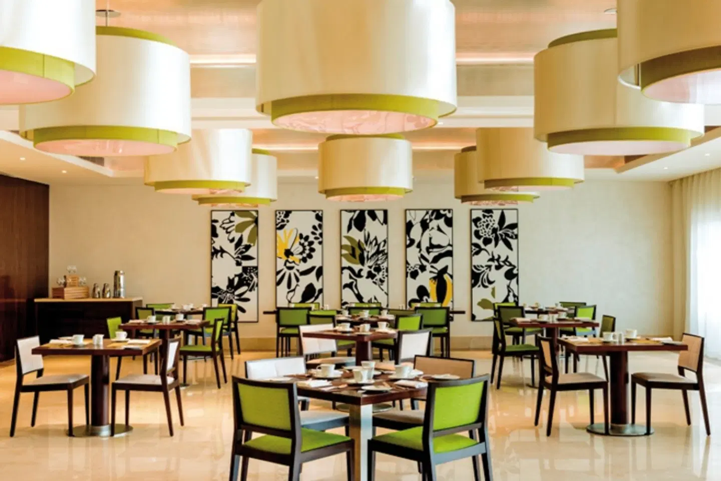 Sheraton Dubai Creek Hotel & Towers Restaurant