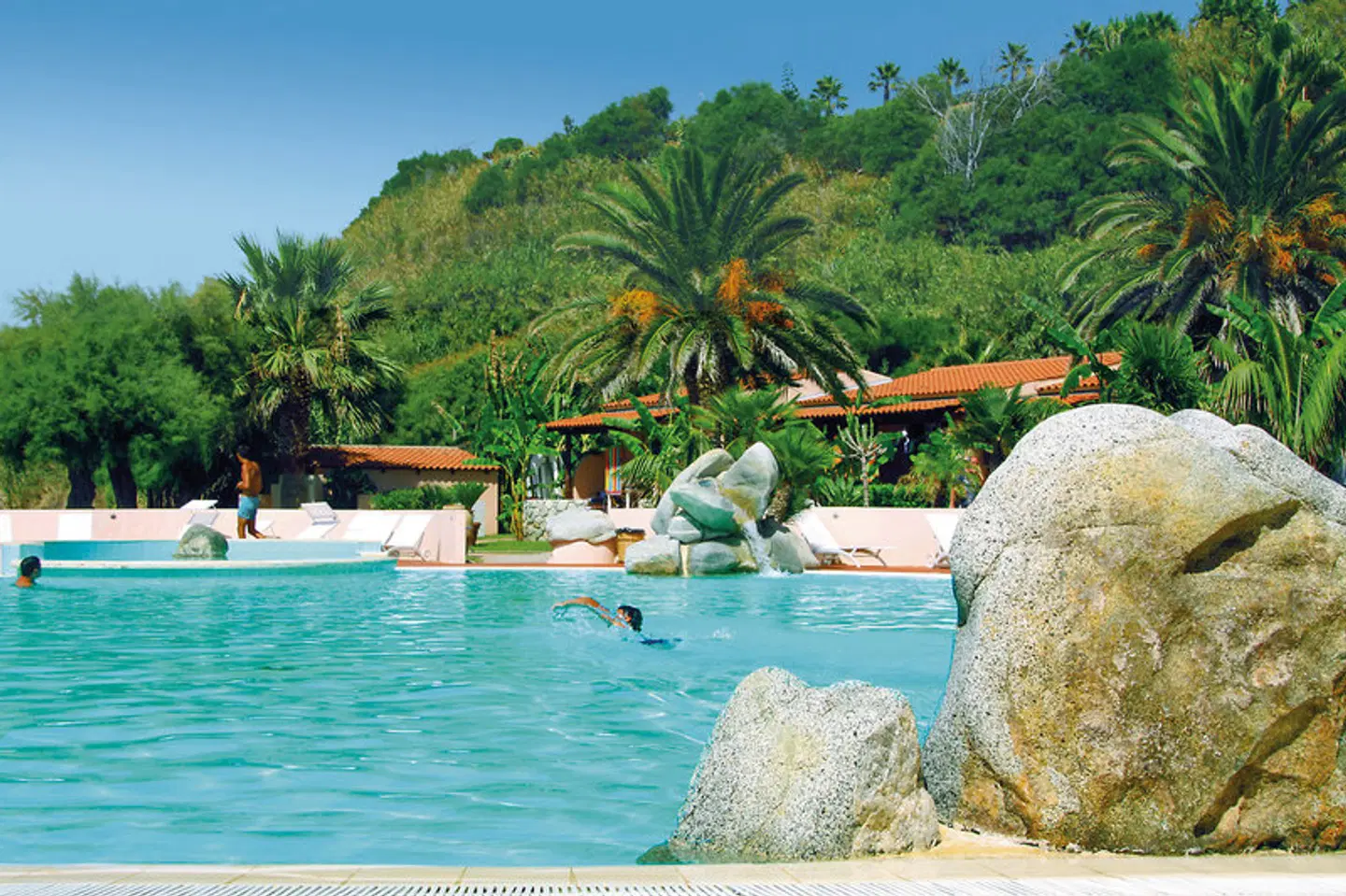 Cala di Volpe OUTDOOR_POOL