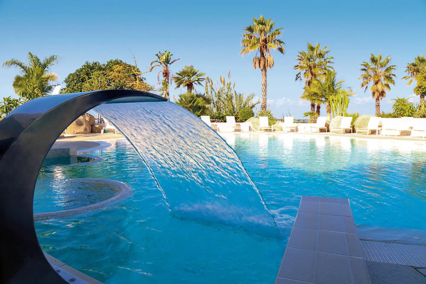 Cala di Volpe OUTDOOR_POOL