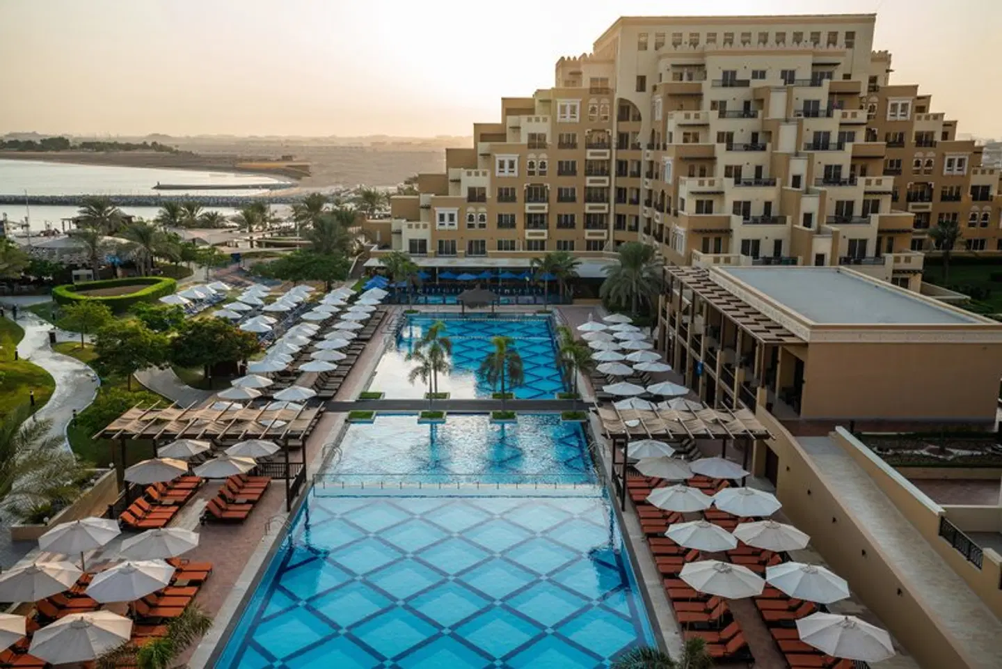 Rixos Bab Al Bahr EXTERIOR