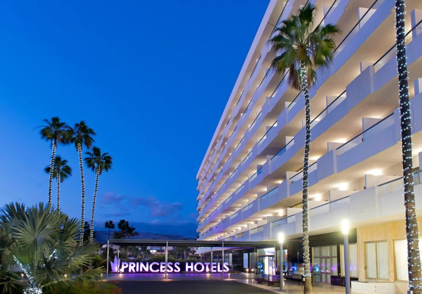 Gran Canaria Princess EXTERIOR