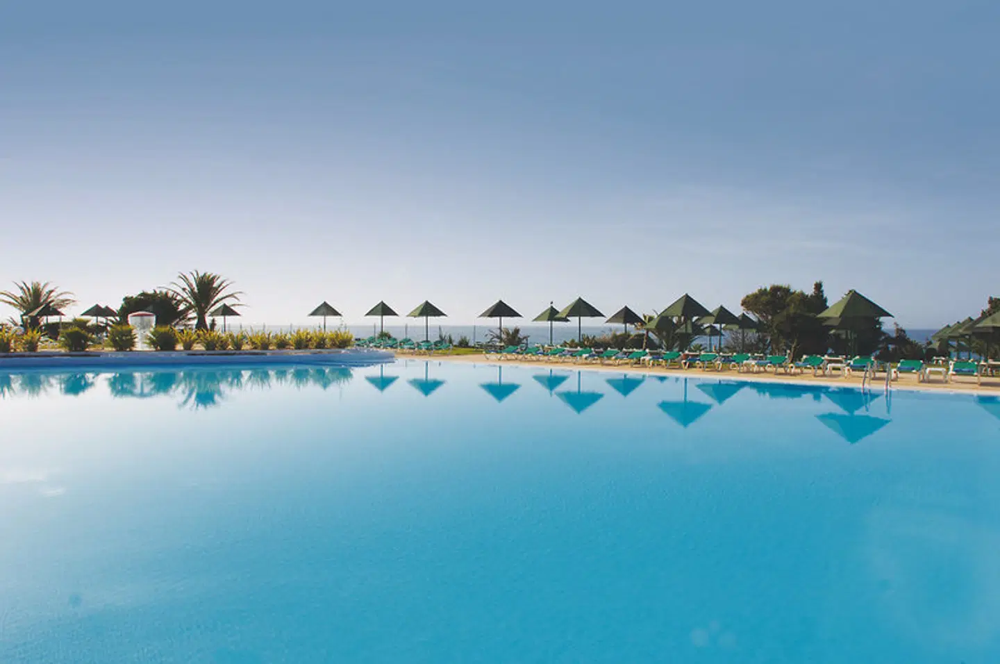 Pestana Viking Beach & Golf Resort OUTDOOR_POOL