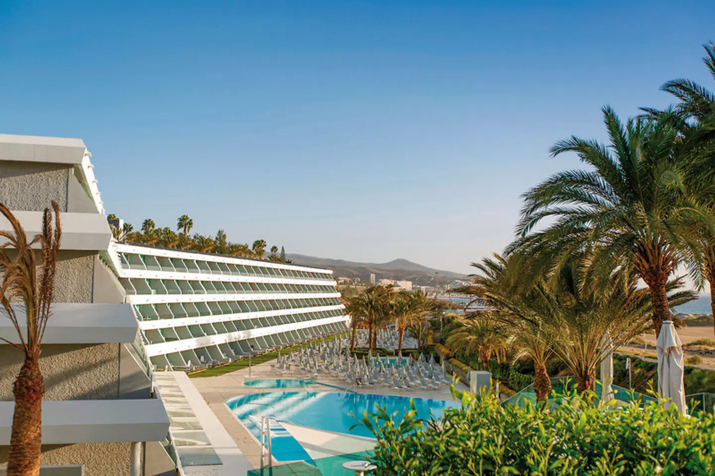 Santa Mónica Suites Hotel OUTDOOR_POOL