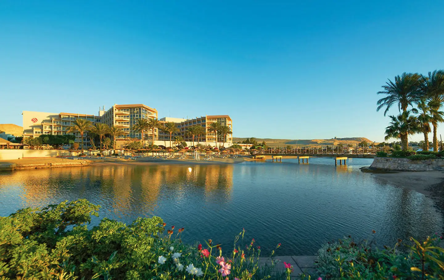 Hurghada Marriott Beach Resort LANDSCAPE
