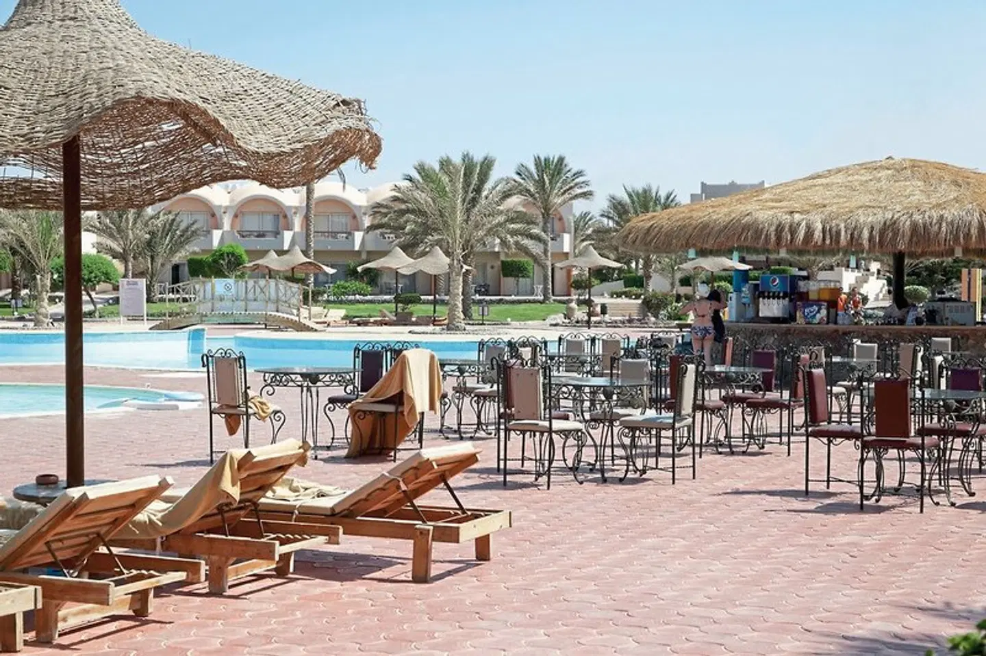 Three Corners Sea Beach Resort Terrasse