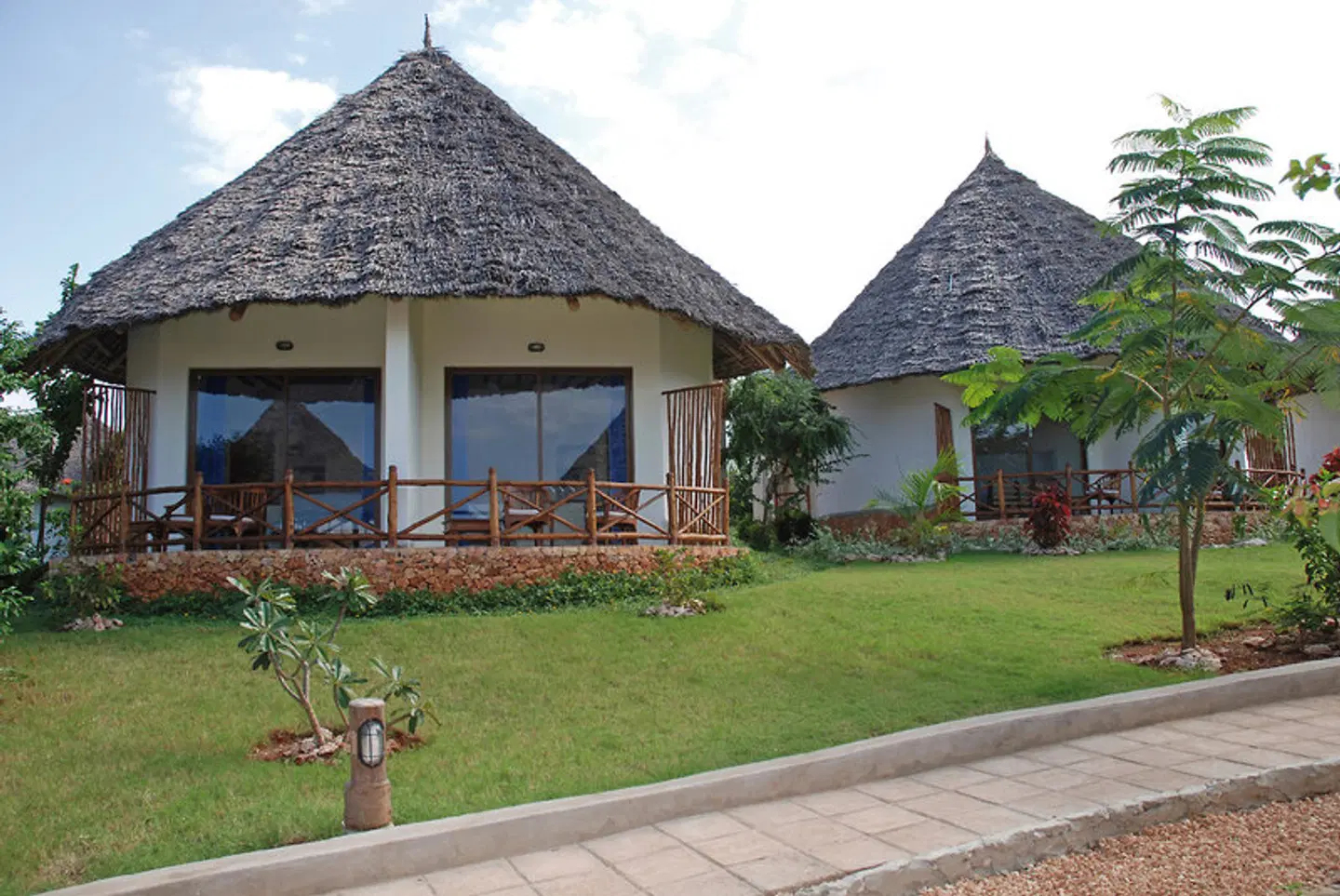 Sultan Sands Island Resort EXTERIOR