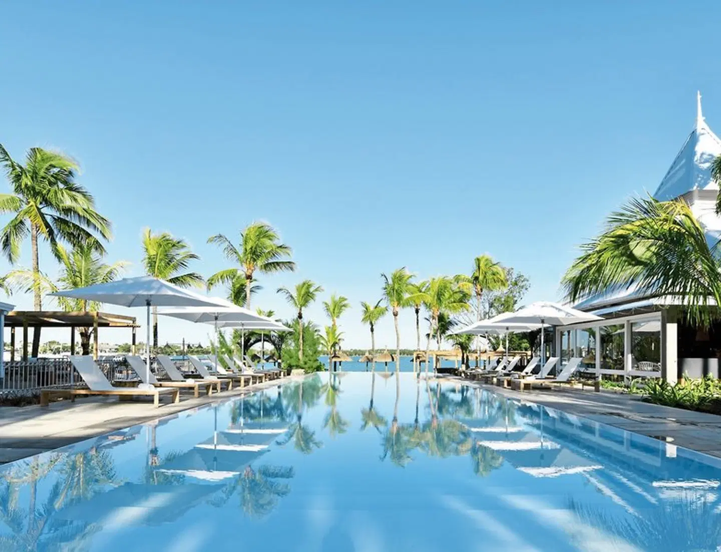 Veranda Grand Baie Hotel & Spa OUTDOOR_POOL