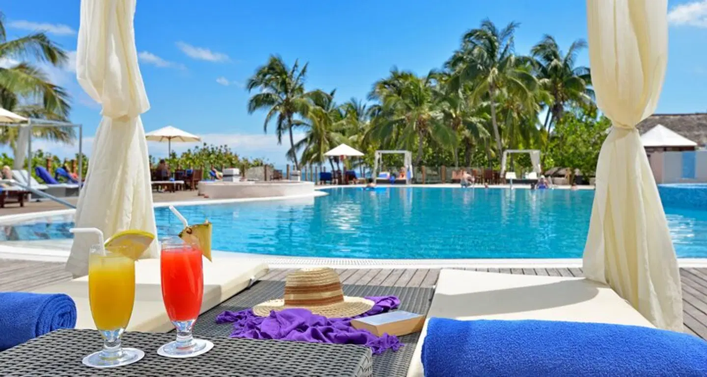 Meliá Las Américas OUTDOOR_POOL
