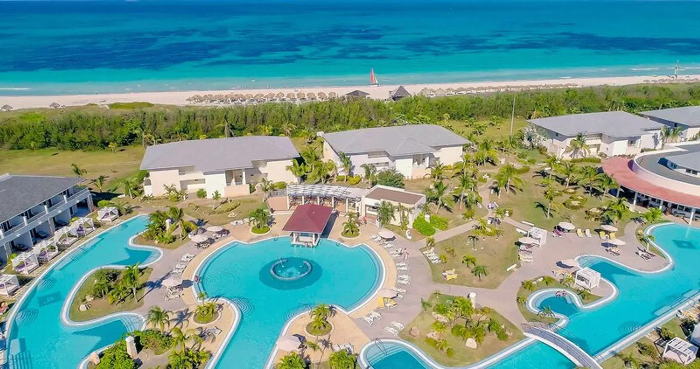 Princesa del Mar OUTDOOR_POOL