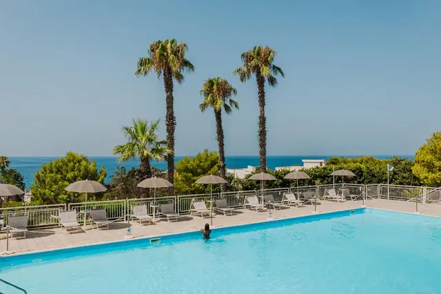 Grand Hotel Riviera OUTDOOR_POOL