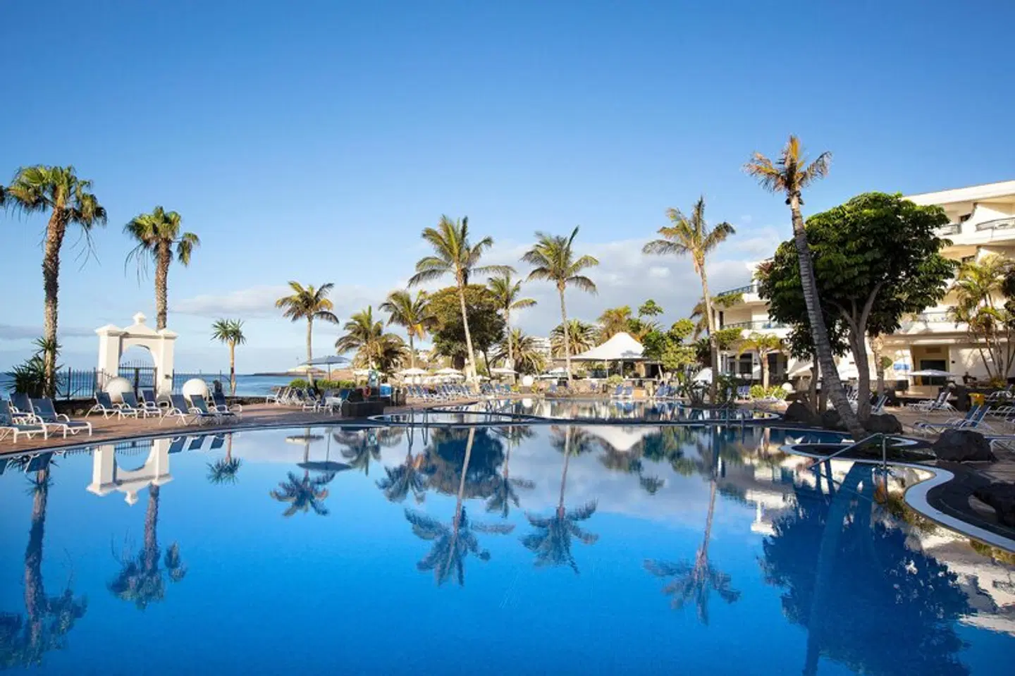 Hipotels Natura Palace OUTDOOR_POOL