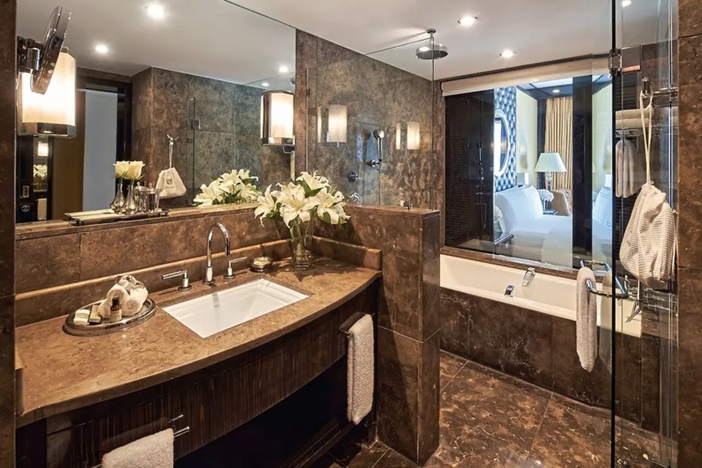 Fairmont Nile City BATHROOM