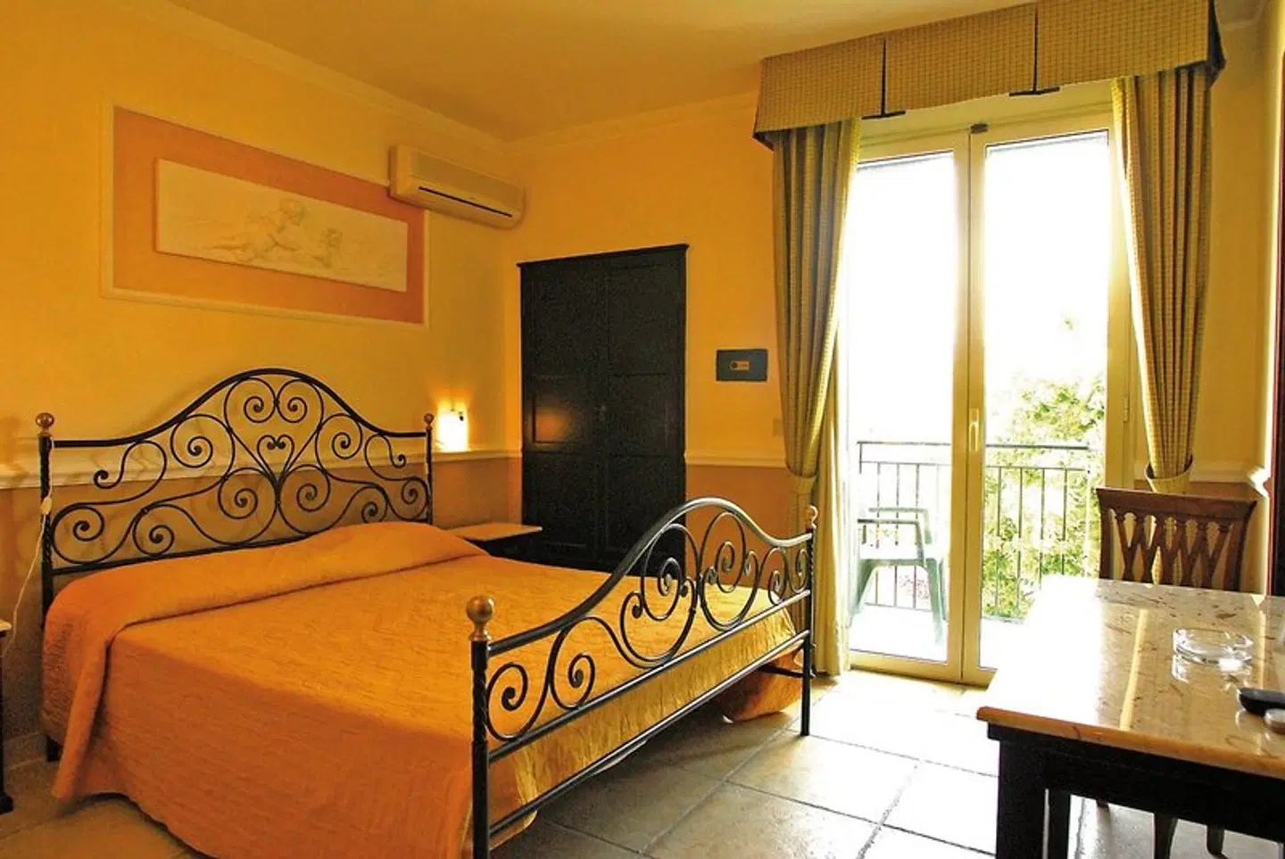 Villa Linda ROOM_EXAMPLE