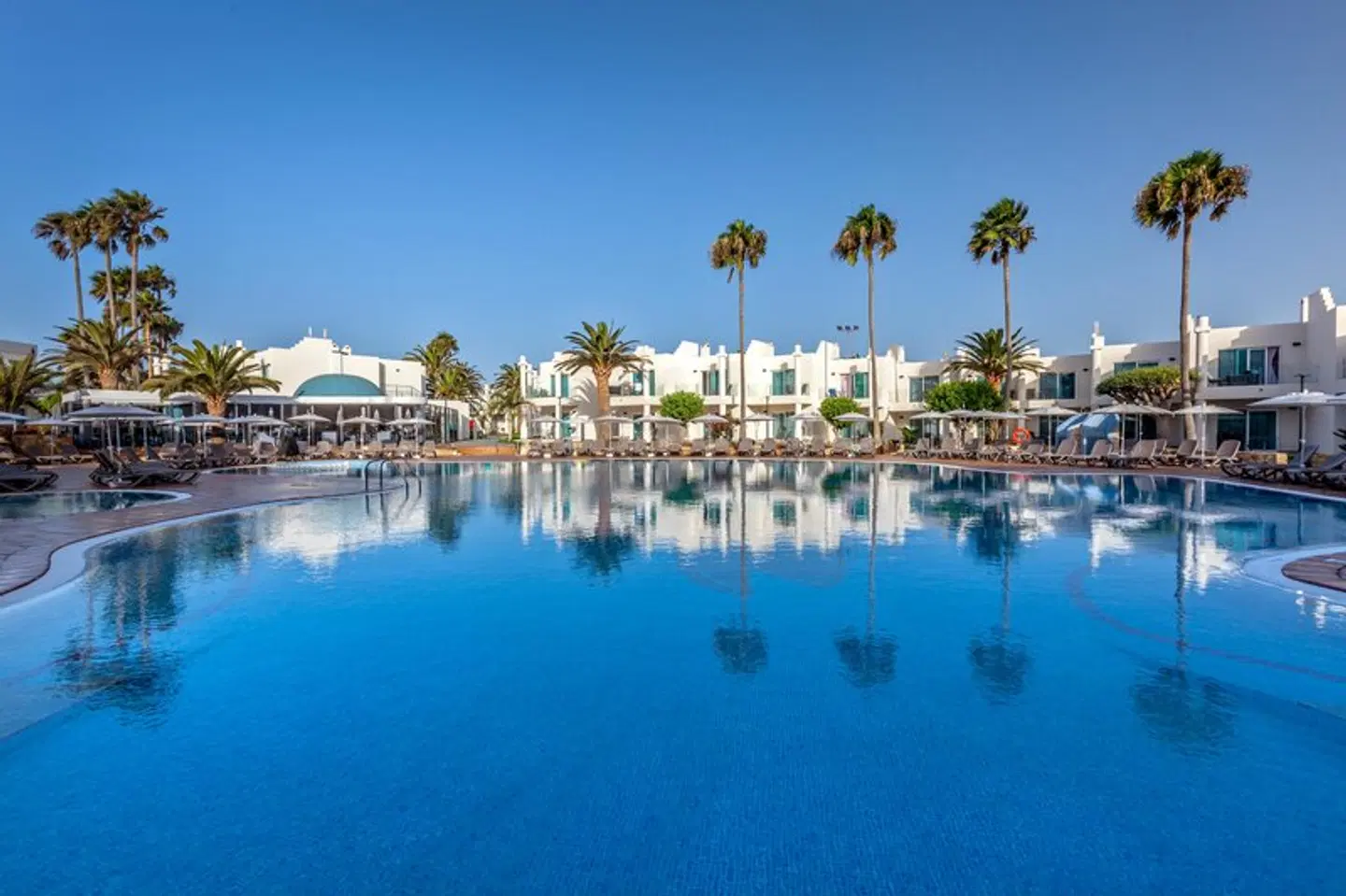 Barceló Corralejo Sands OUTDOOR_POOL