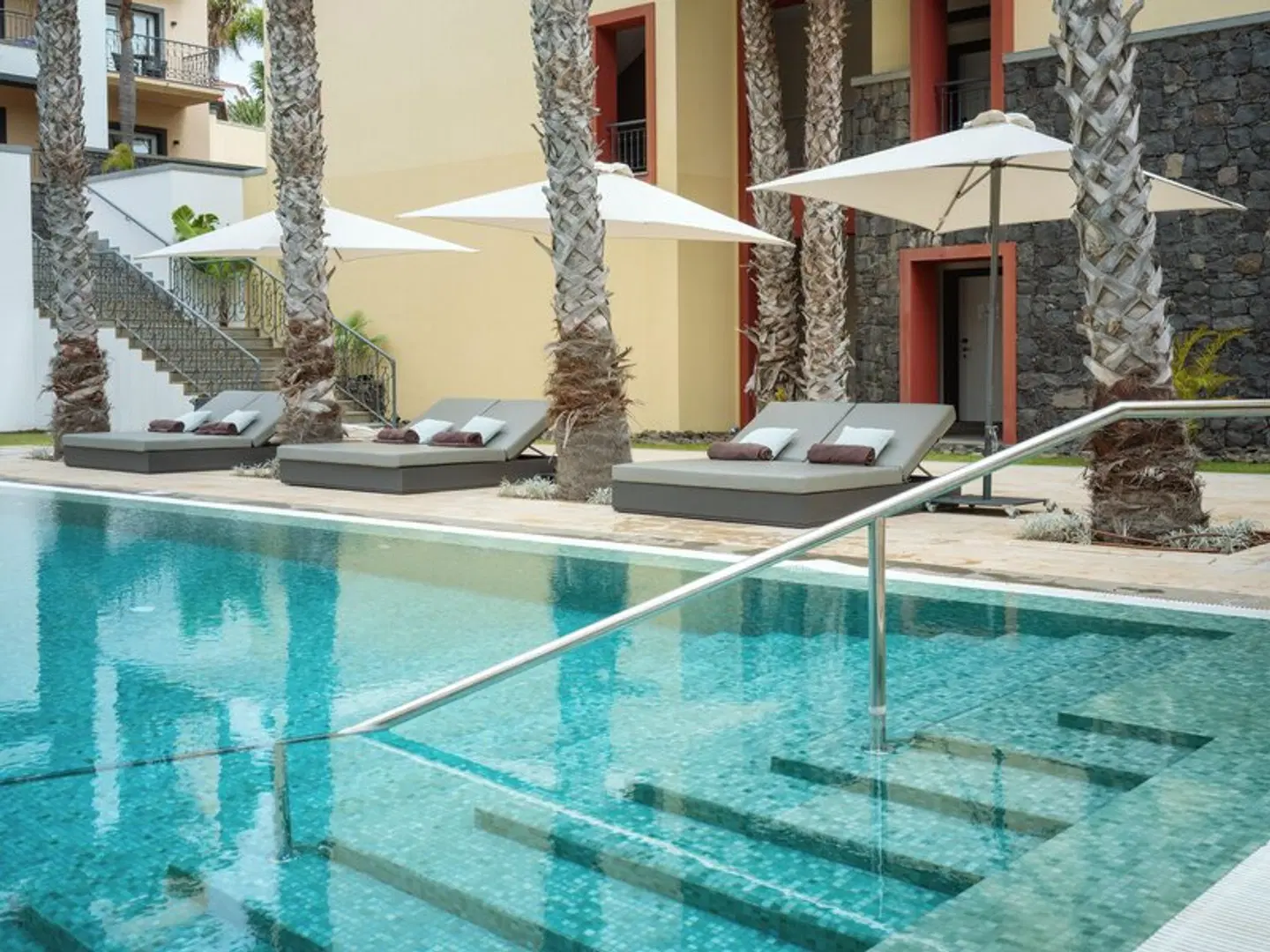 Hyatt Ziva Madeira OUTDOOR_POOL