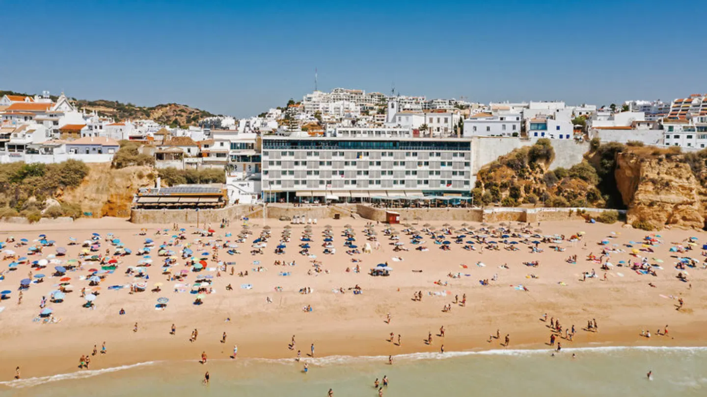 Sol e Mar BEACH