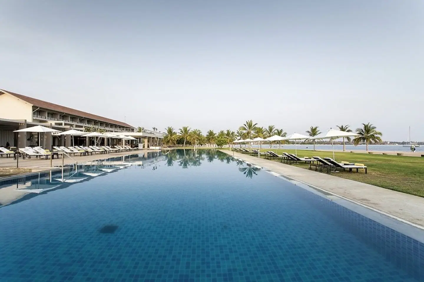 Amaya Beach Resort & Spa Passikudah OUTDOOR_POOL