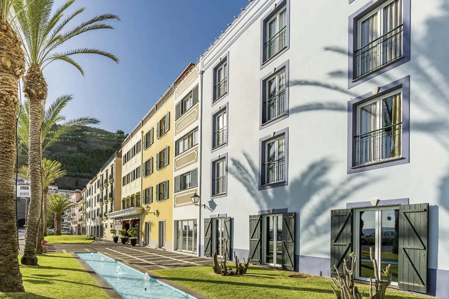 Enotel Sunset Bay EXTERIOR