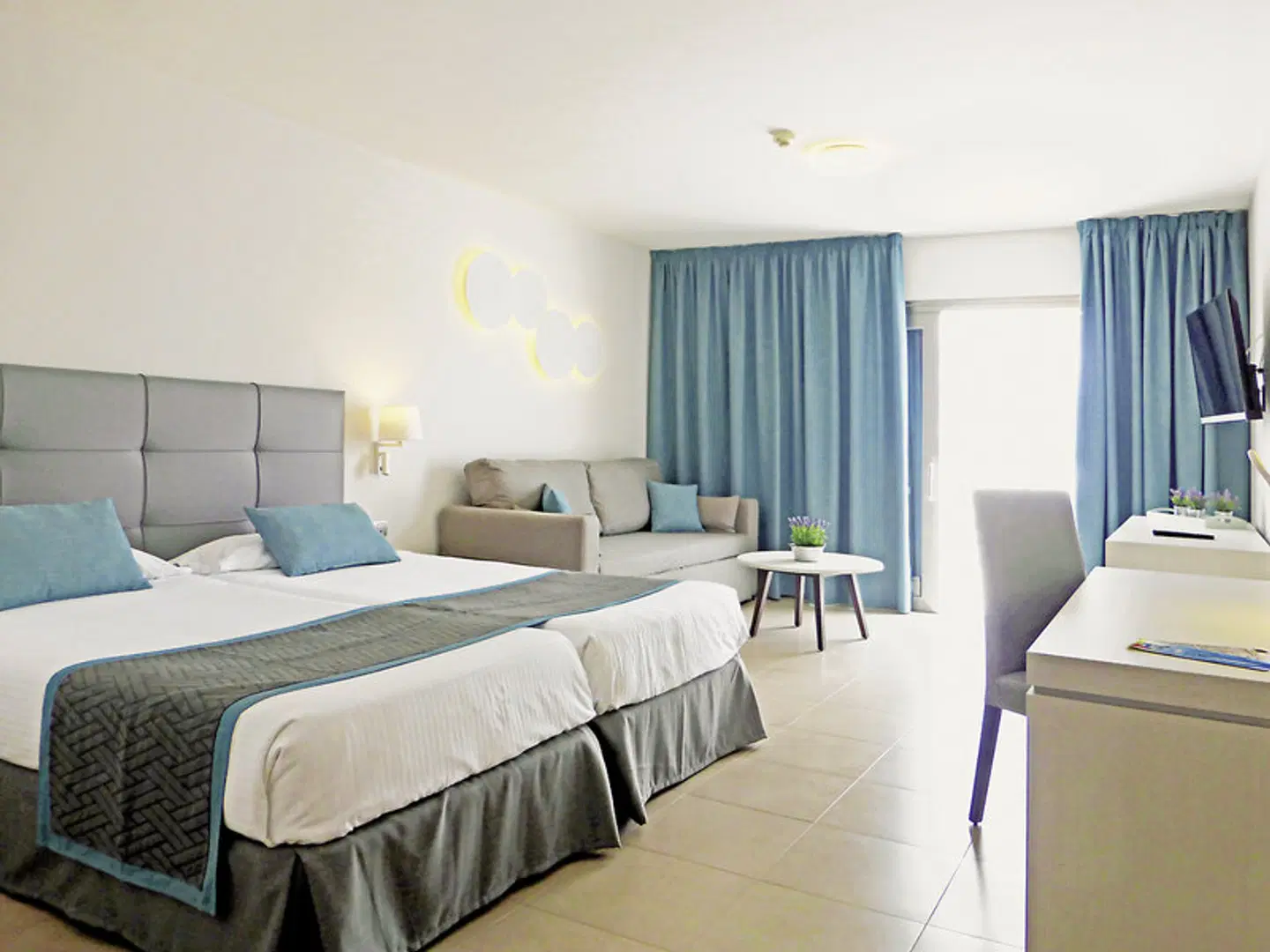 Las Costas ROOM_EXAMPLE