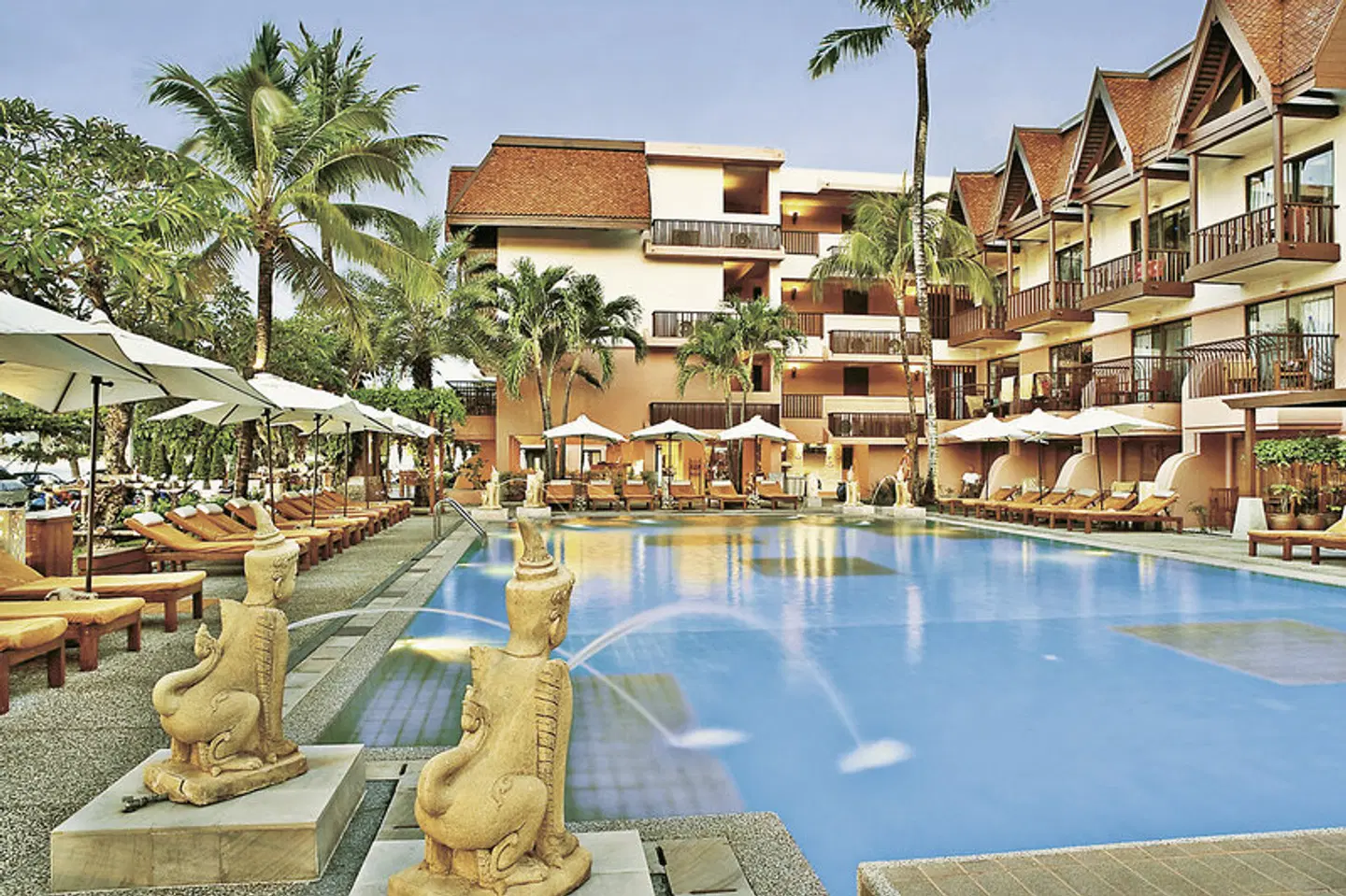 Seaview Patong Hotel OUTDOOR_POOL