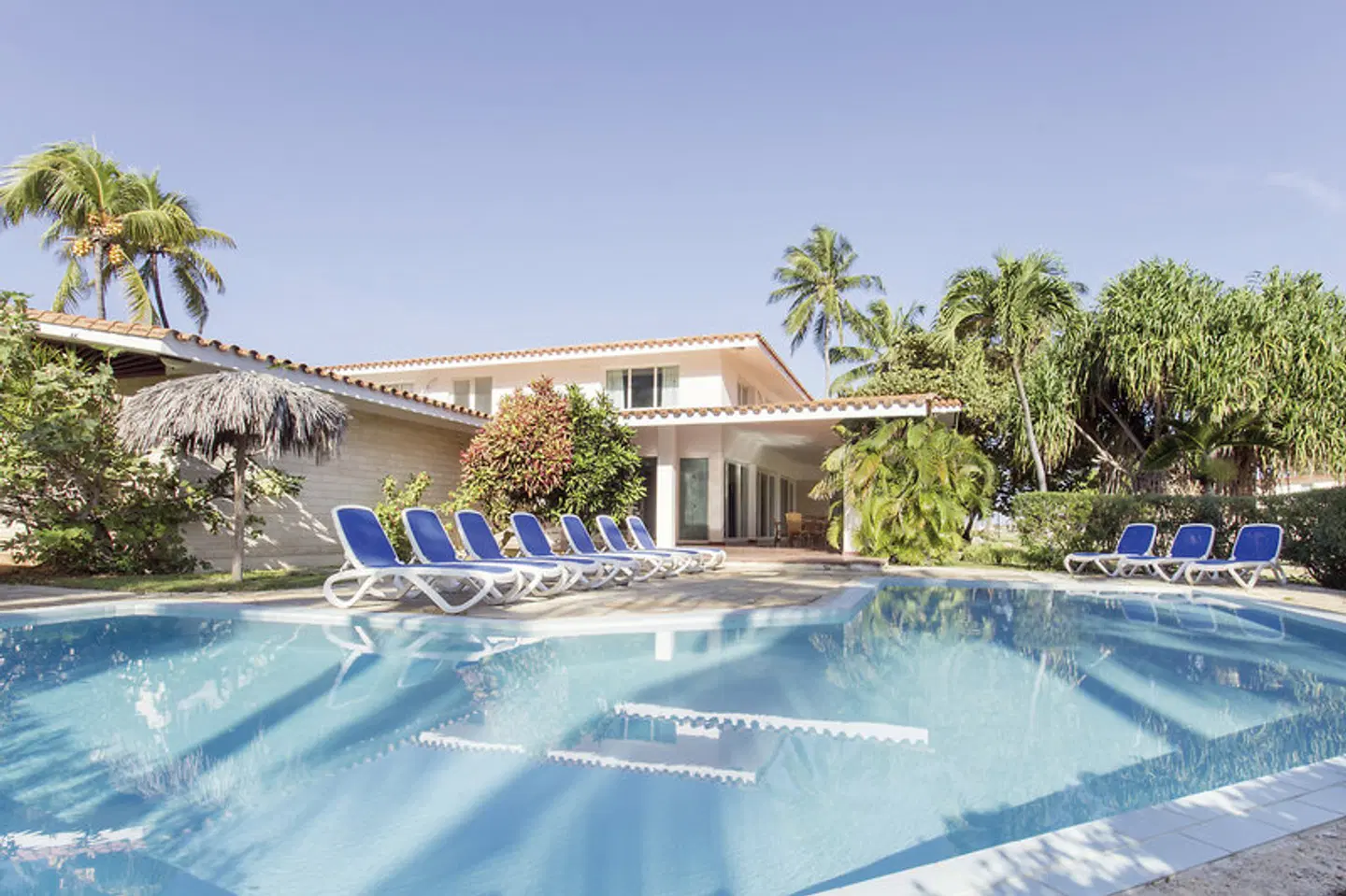 Villa Cuba OUTDOOR_POOL