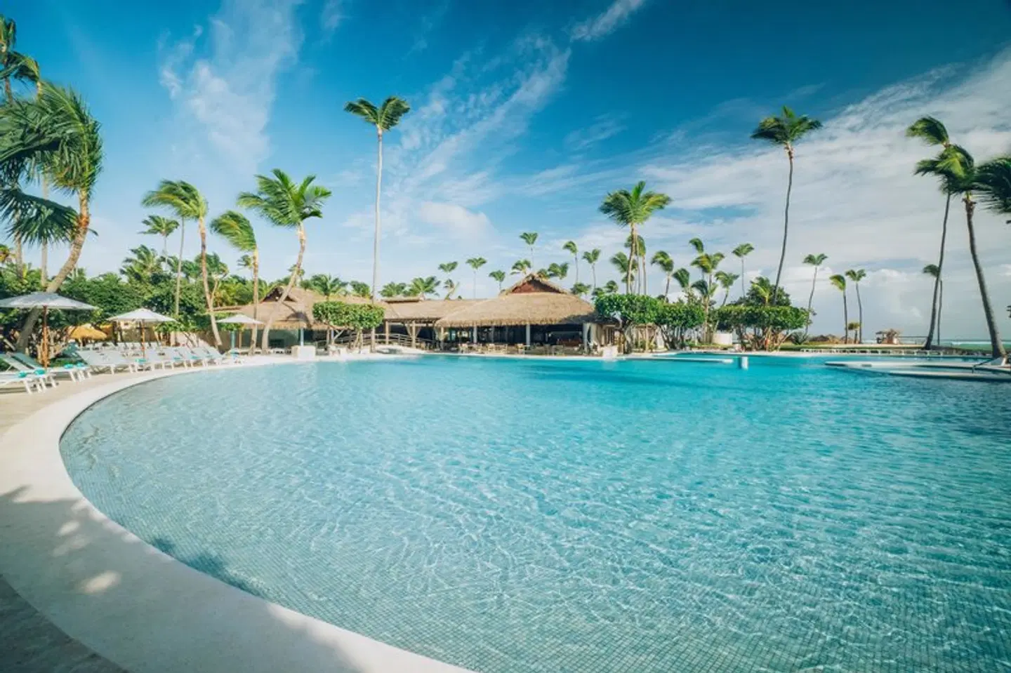 Iberostar Selection Bávaro Suites OUTDOOR_POOL