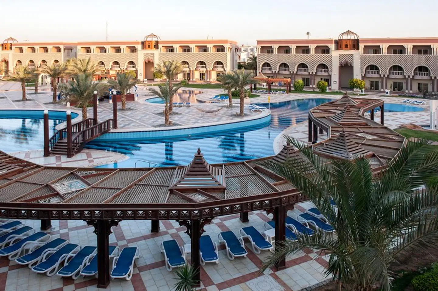 Sentido Mamlouk Palace Resort OUTDOOR_POOL