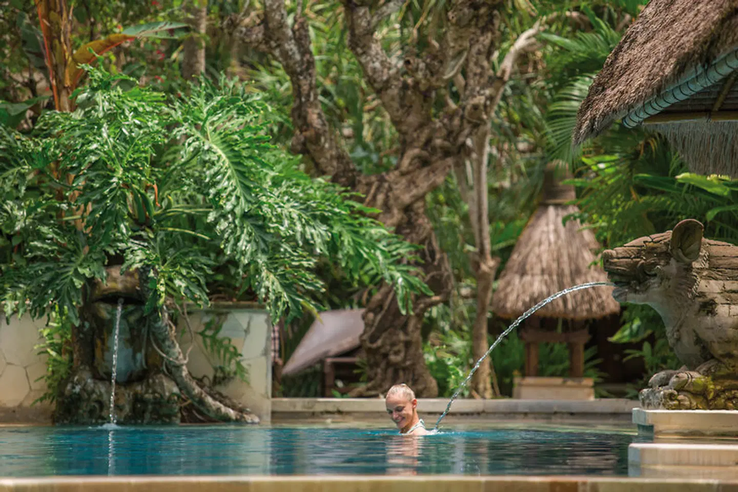 Puri Santrian OUTDOOR_POOL