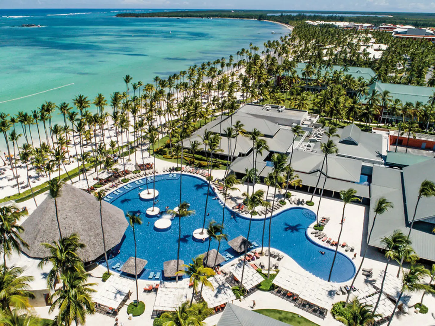 Barcelo Bavaro Beach OUTDOOR_POOL