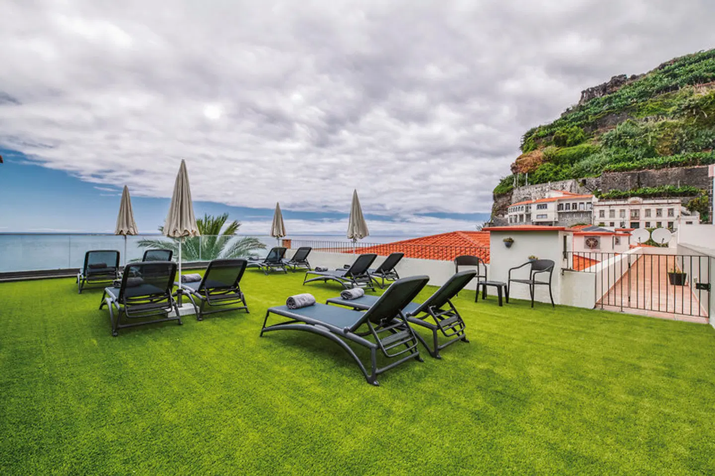 Enotel Sunset Bay BEACH