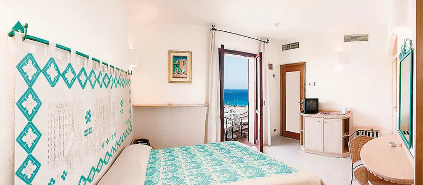 Hotel Punta Est ROOM_EXAMPLE