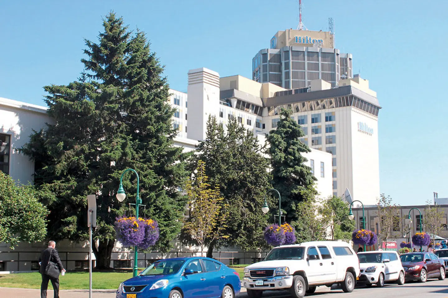 Hilton Hotel Anchorage EXTERIOR