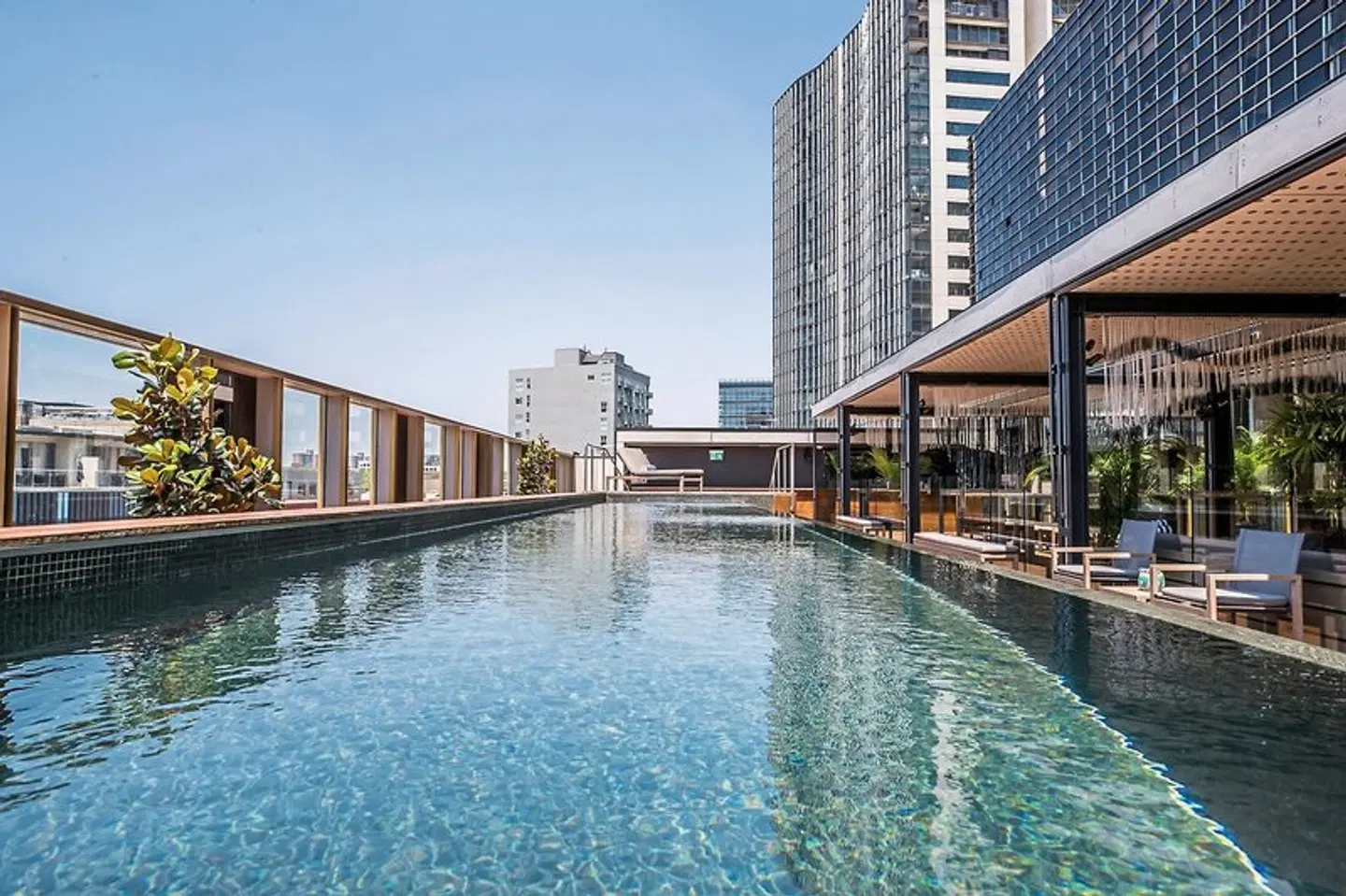 The Old Clare Hotel OUTDOOR_POOL